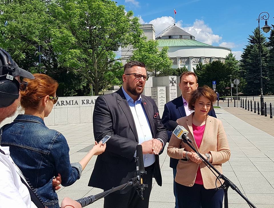 SLD pyta PiS o zmiany w samorządzie 