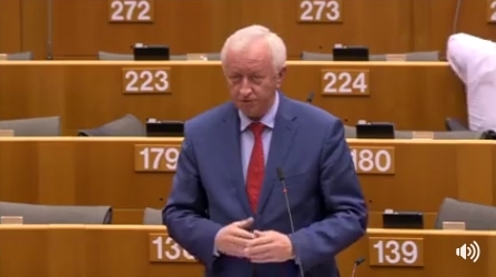 Prof. Bogusław Liberadzki w debacie o ochronie osób dorosłych szczególnej troski